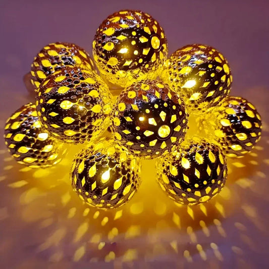 Solar Moroccan Ball String Light | 30/50 LED Fairy Lights, 8 Modes | Garden & Party