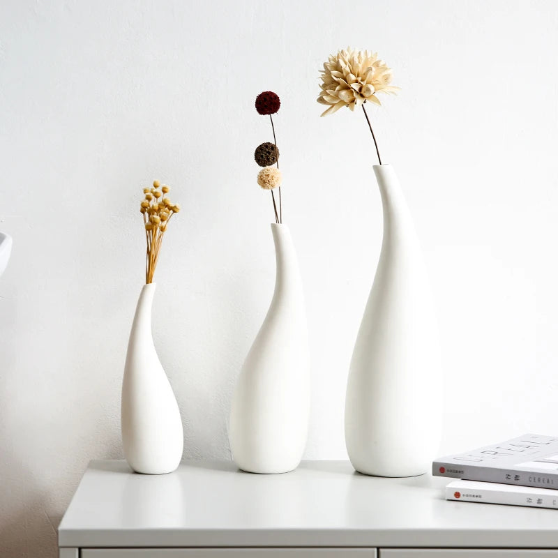 White Ceramic Matte Vase – Minimalist Home Decor for Dried Flowers & Centerpieces
