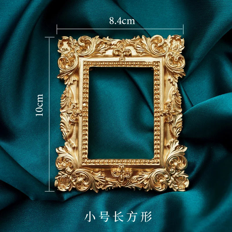 Golden Retro Resin Photo Frame – Decorative Home Accent & Photo Prop