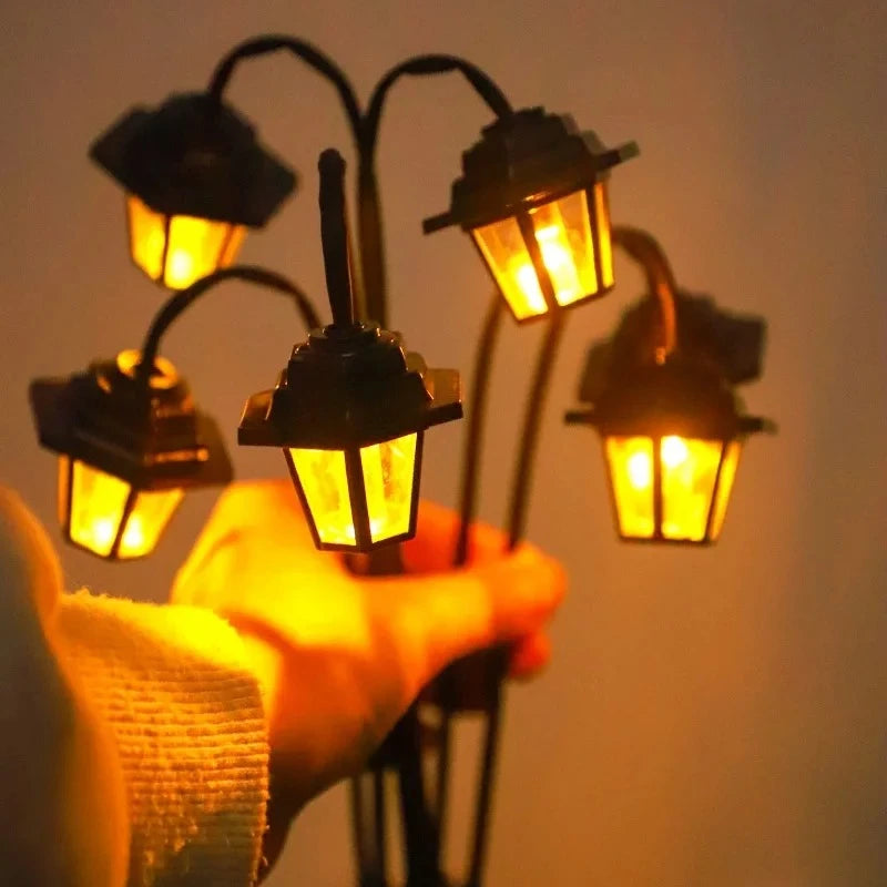 Retro Solar Garden Lamp – Vintage Lantern Outdoor Decorative Light