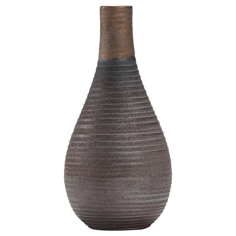 Handcrafted Ceramic Vase – Modern Minimalist Home Décor