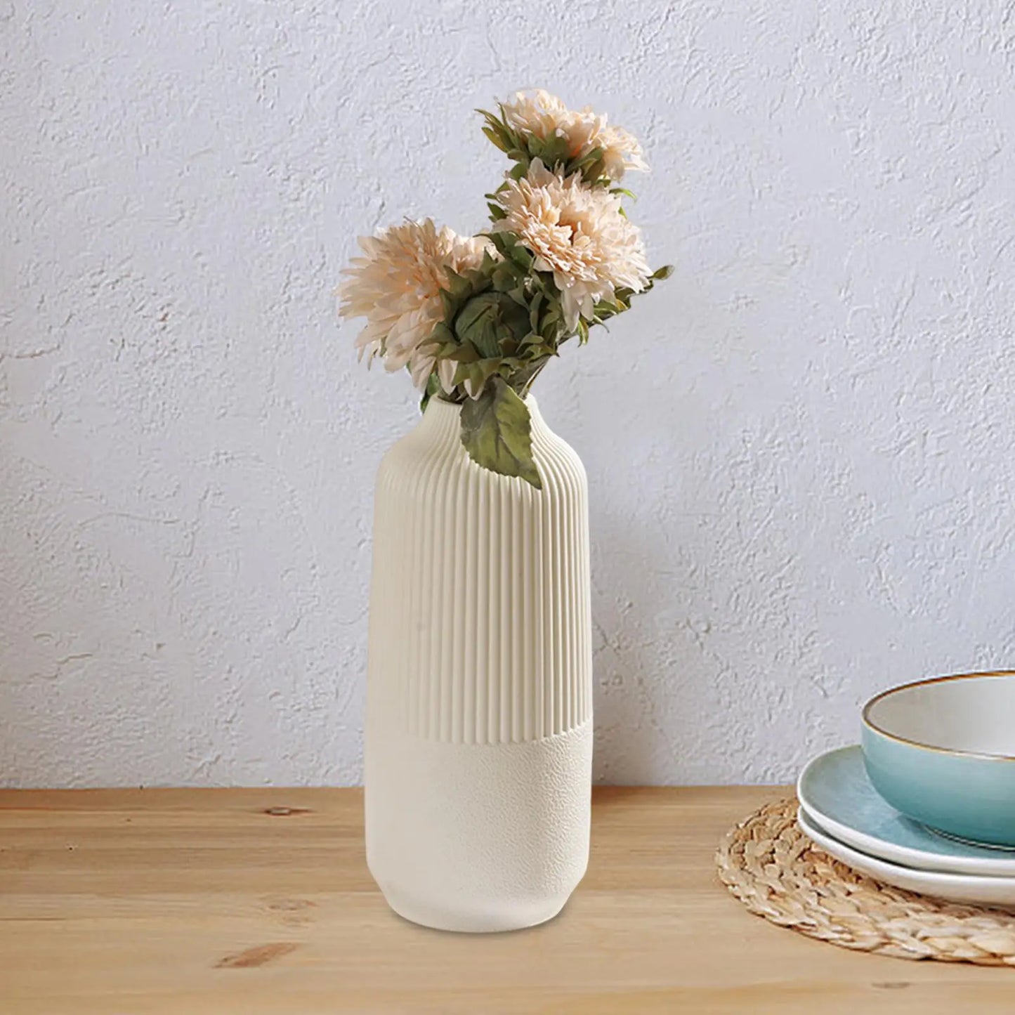 Nordic Flower Vase – Minimalist Home Decor for Table, Shelf & Office