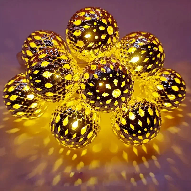 Solar Moroccan Ball String Light | 30/50 LED Fairy Lights, 8 Modes | Garden & Party