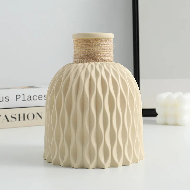 Scandinavian Minimalist Vase – Nordic Home Decor for Dried & Fresh Flowers