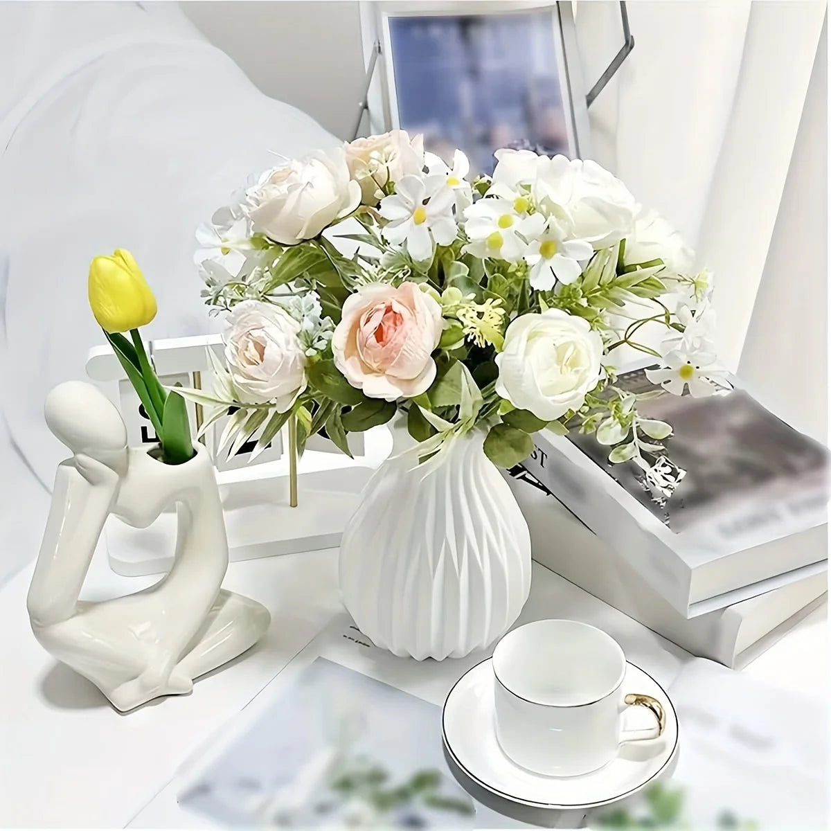 Minimalist Ceramic-Look Vase – Modern Home Decor for Living Room & Table