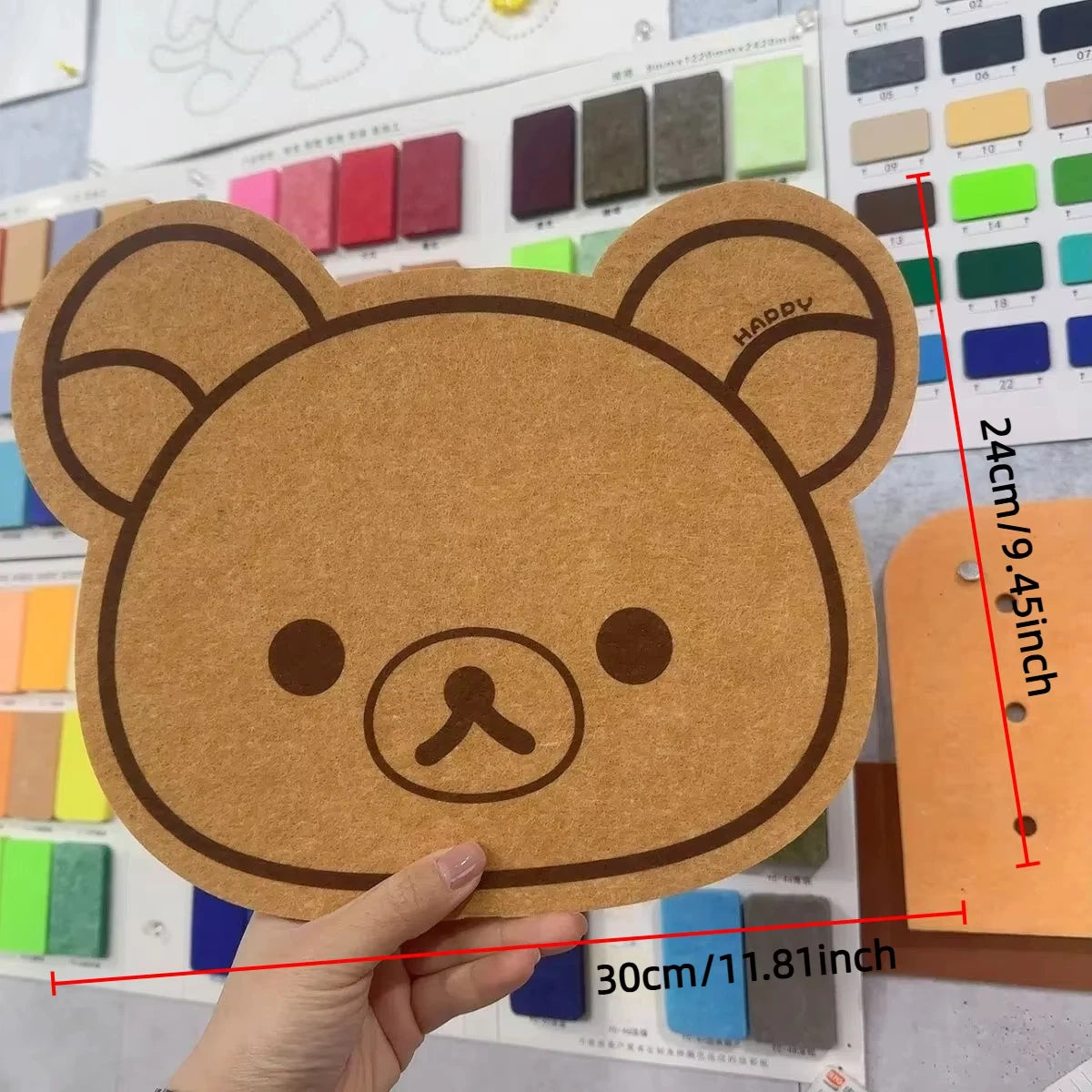 Rilakkuma Ayı Keçe Duvar Panosu – Çocuk Odası Dekor Sticker